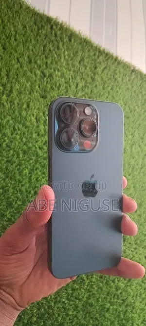 Apple iPhone 15 Pro 128 GB Black