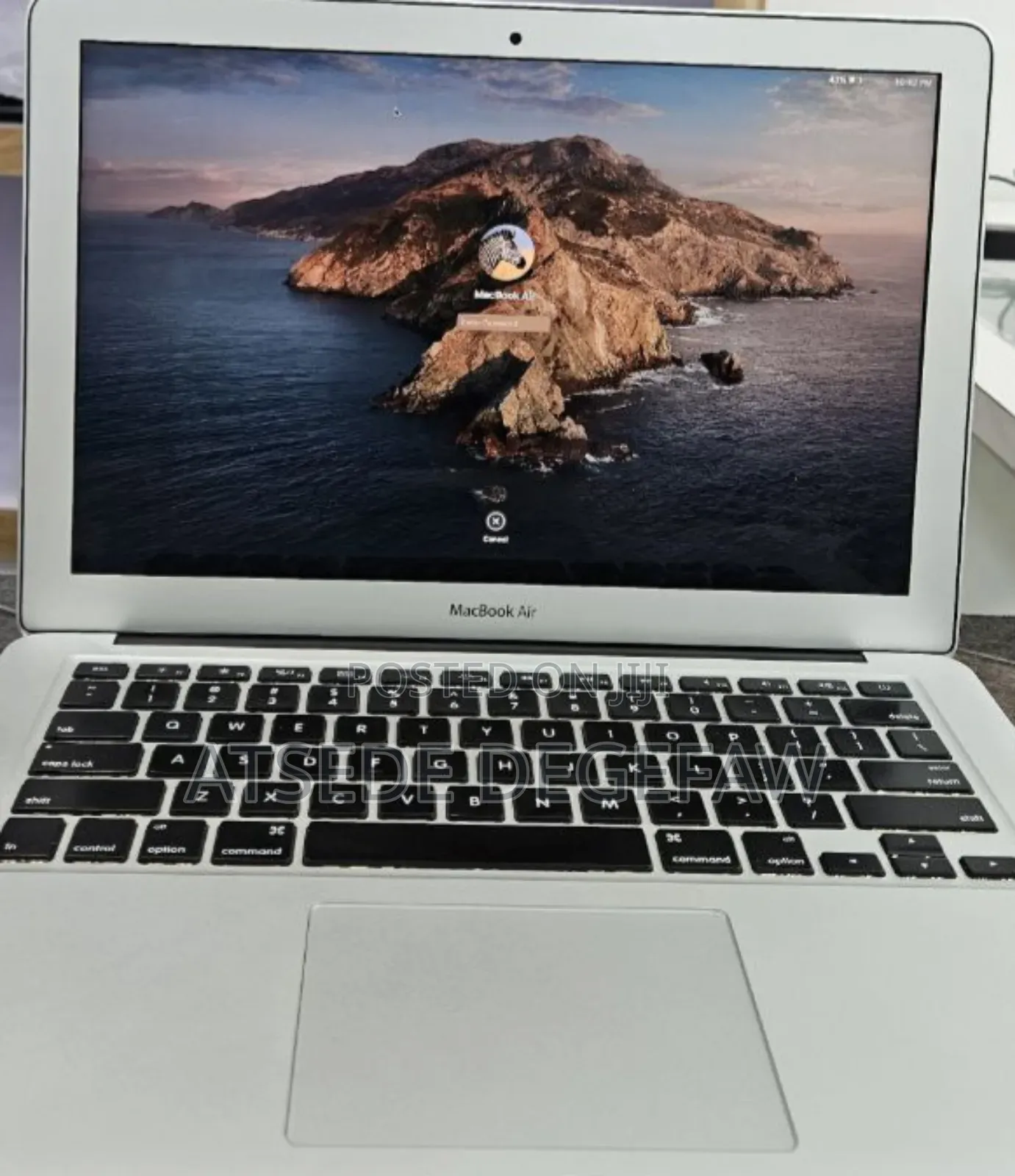 New Laptop Apple MacBook Air 2017 8GB Intel Core I5 SSD 256GB