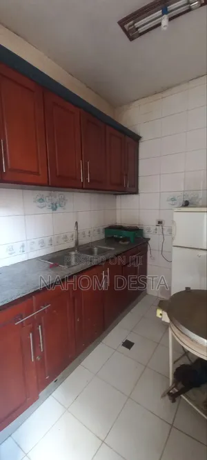 Furnished 3bdrm House in Levu Musica Sefer, Nifas Silk-Lafto for rent