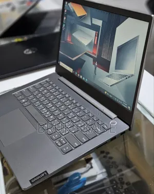 New Laptop Lenovo Thinkbook 14 8GB Intel Core I5 SSD 256GB