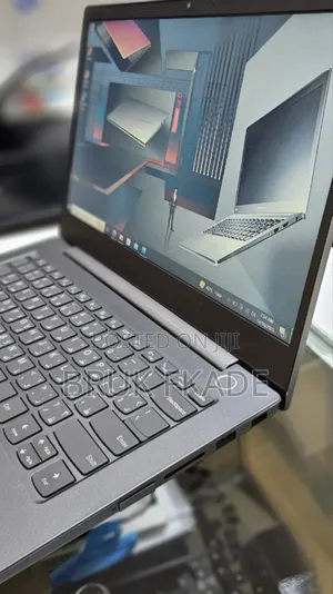 New Laptop Lenovo Thinkbook 14 8GB Intel Core I5 SSD 256GB