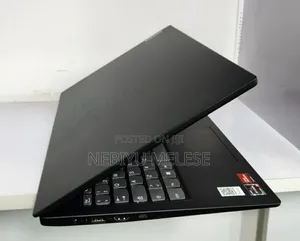 New Laptop Lenovo Ideapad V14 IGL 8GB AMD Ryzen 3 SSD 256GB