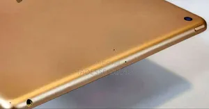 New Apple iPad 10.2 (2019) 32 GB