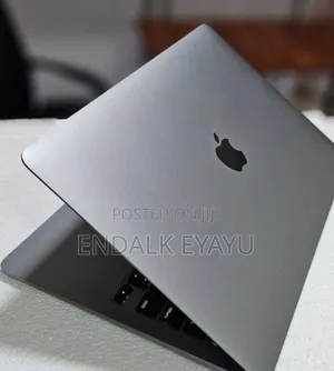 New Laptop Apple MacBook Air 2020 M1 8GB Apple M1 SSD 256GB