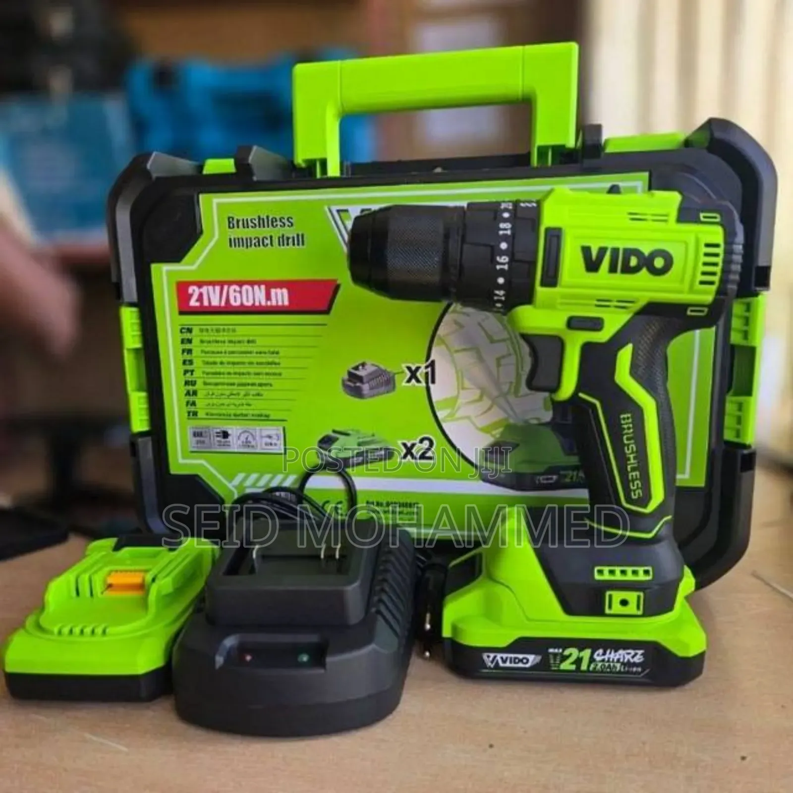 Vido Brush Less Chargable Drill 21 Volt With 2 Batteries