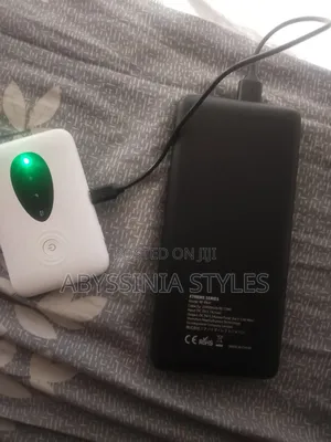 Lenovo Ravpower Bank.