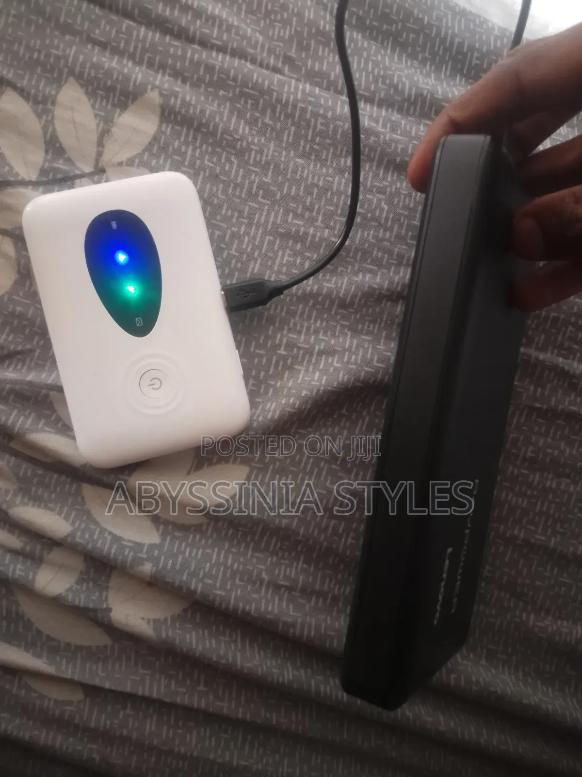 Lenovo Ravpower Bank.