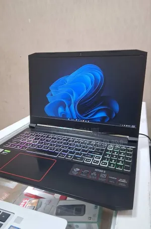 New Laptop Acer Nitro 5 12GB Intel Core I5 SSD 512GB