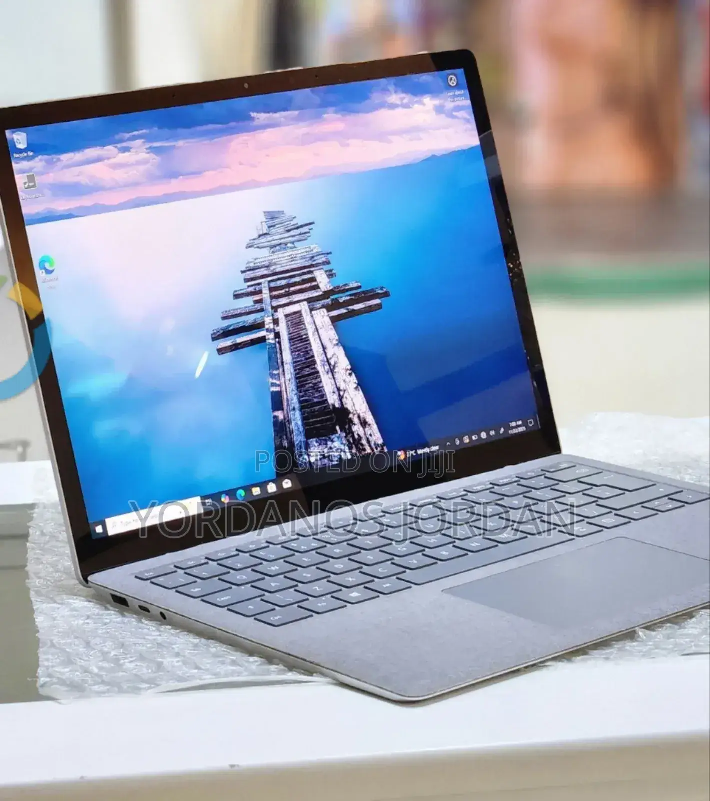 New Laptop Microsoft Surface 8GB Intel Core I5 SSD 512GB