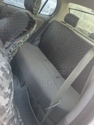 Toyota Platz 1.0 FWD 1999 Silver