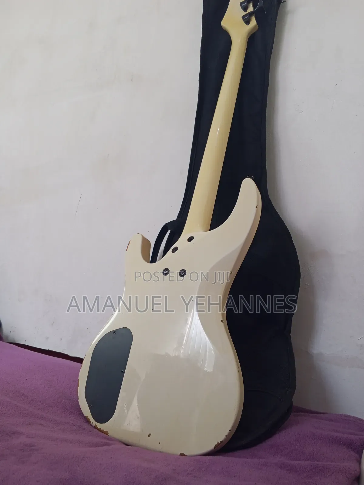 Aria Pro Ii Magna Series Mab-20 Bass Guitar