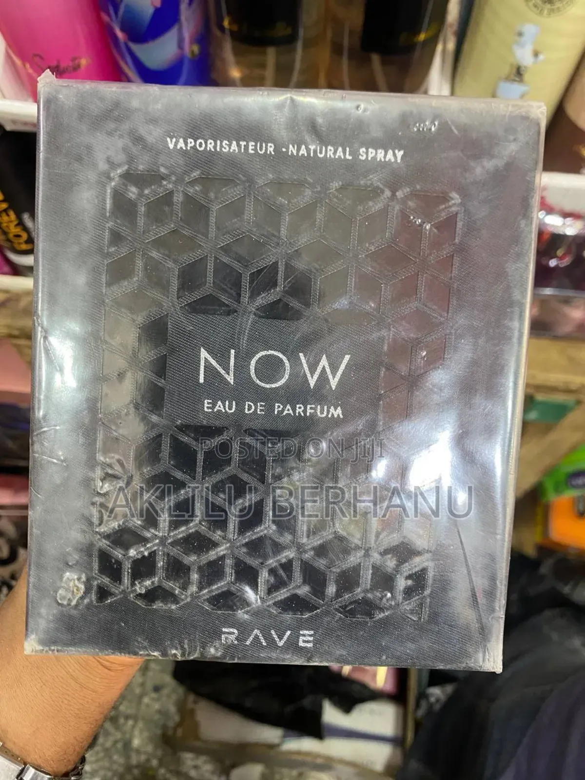 Now Rave Black Perfume