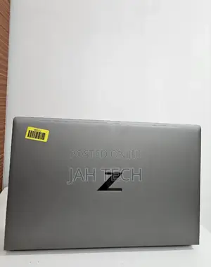 New Laptop HP ZBook Firefly 15 G7 16GB Intel Core i7 SSD 1T