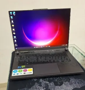 New Laptop Asus ROG Strix G15 16GB Intel Core I7 SSD 1T