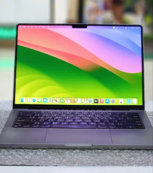 New Laptop Apple MacBook Pro M1 16GB Apple M1 Pro SSD 512GB