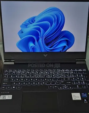 New Laptop HP Victus 15 16GB Intel Core I7 SSD 512GB