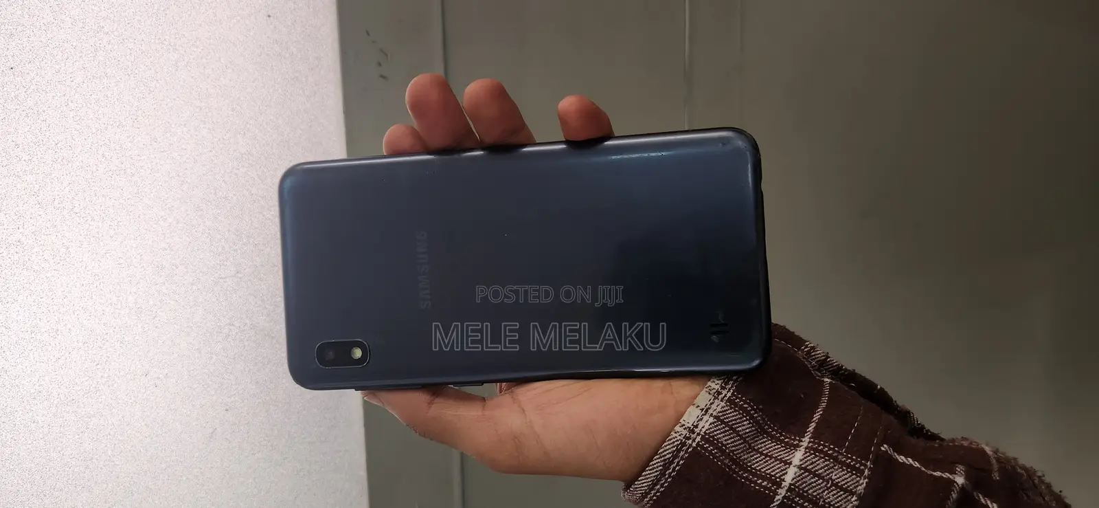 Samsung A10 32 GB Black