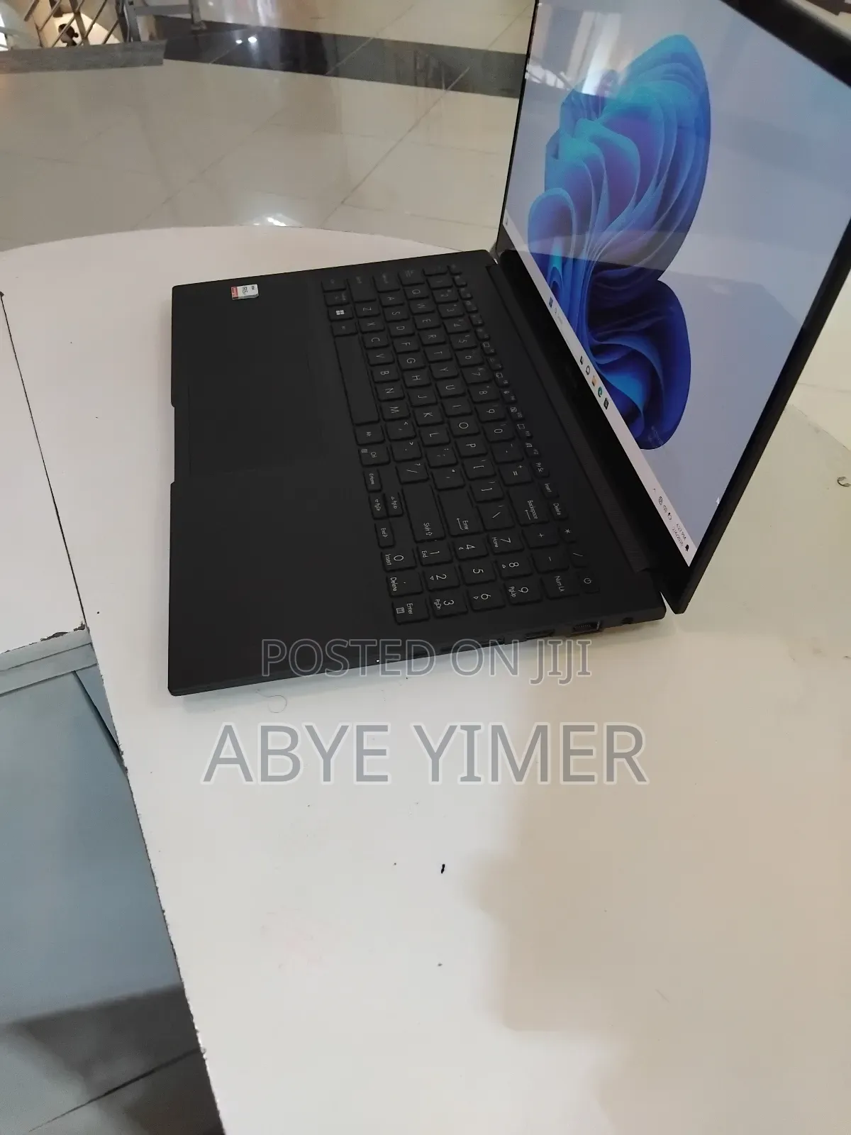 New Laptop Asus VivoBook 15 X505BA 16GB Intel Core I9 SSD 1T