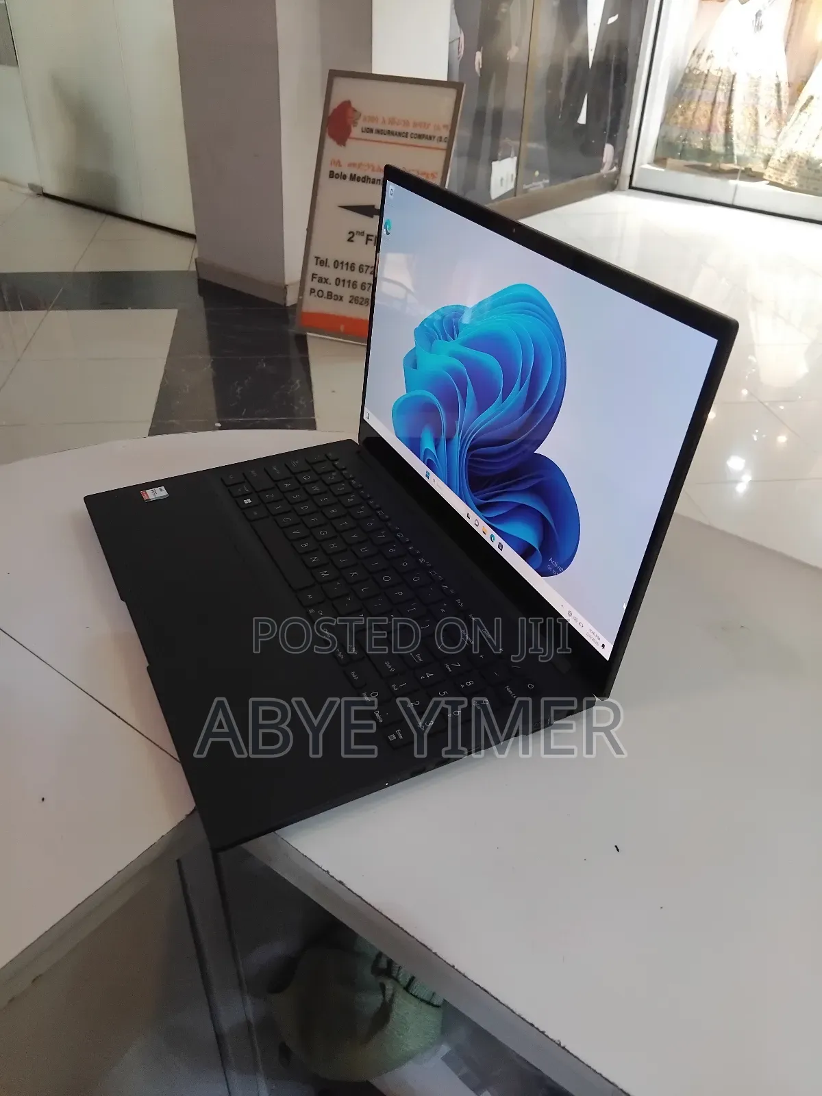 New Laptop Asus VivoBook 15 X505BA 16GB Intel Core I9 SSD 1T