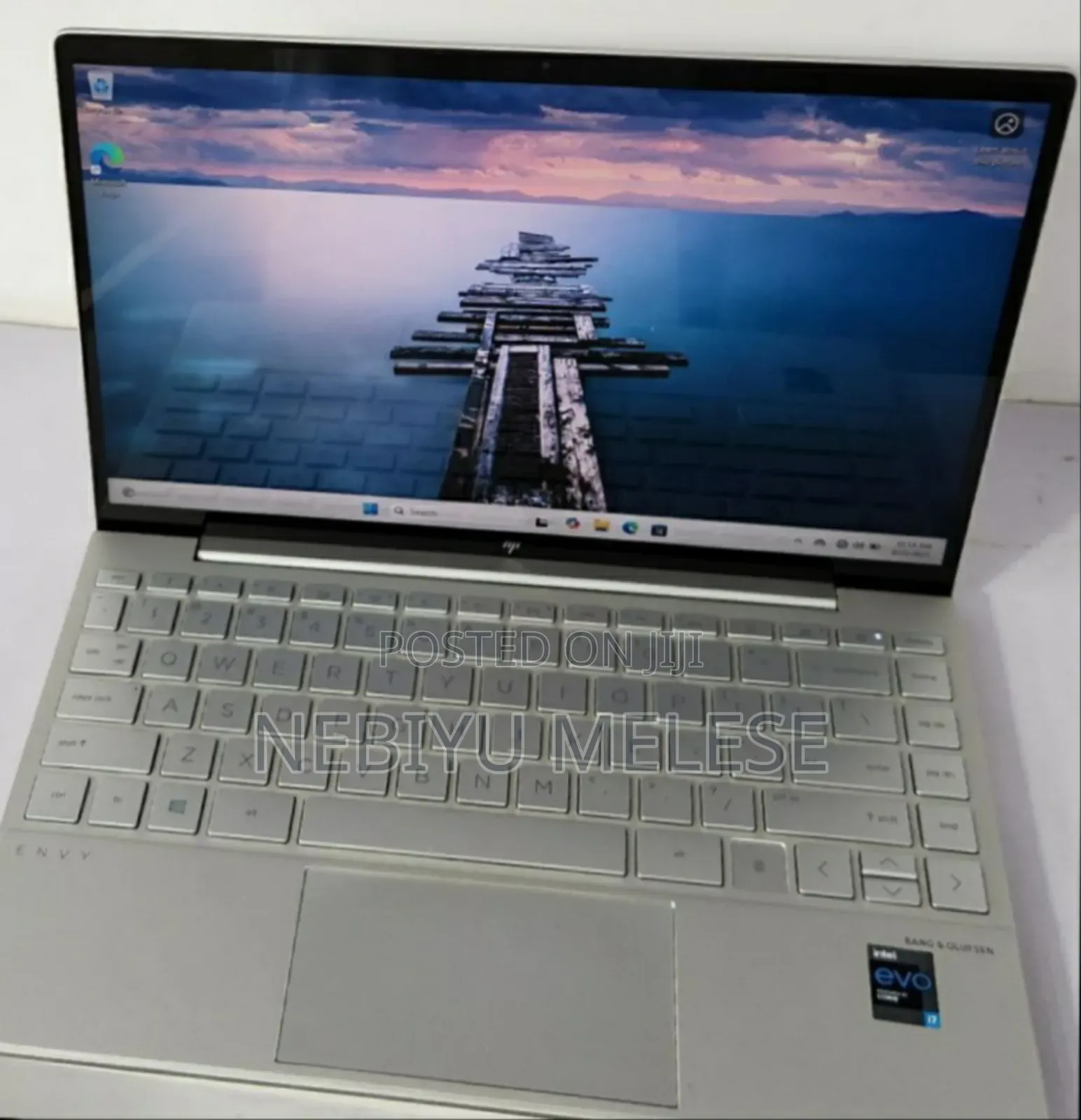 New Laptop HP Envy 13 16GB Intel Core I7 SSD 1T