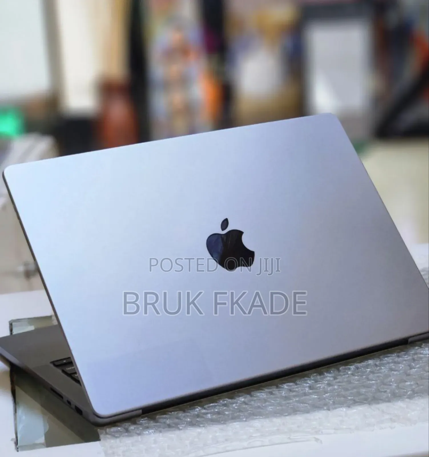 New Laptop Apple MacBook Pro M1 16GB Apple M1 SSD 512GB