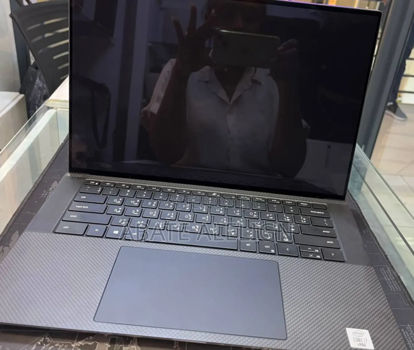 New Laptop Dell Precision 5540 16GB Intel Core I7 SSD 512GB