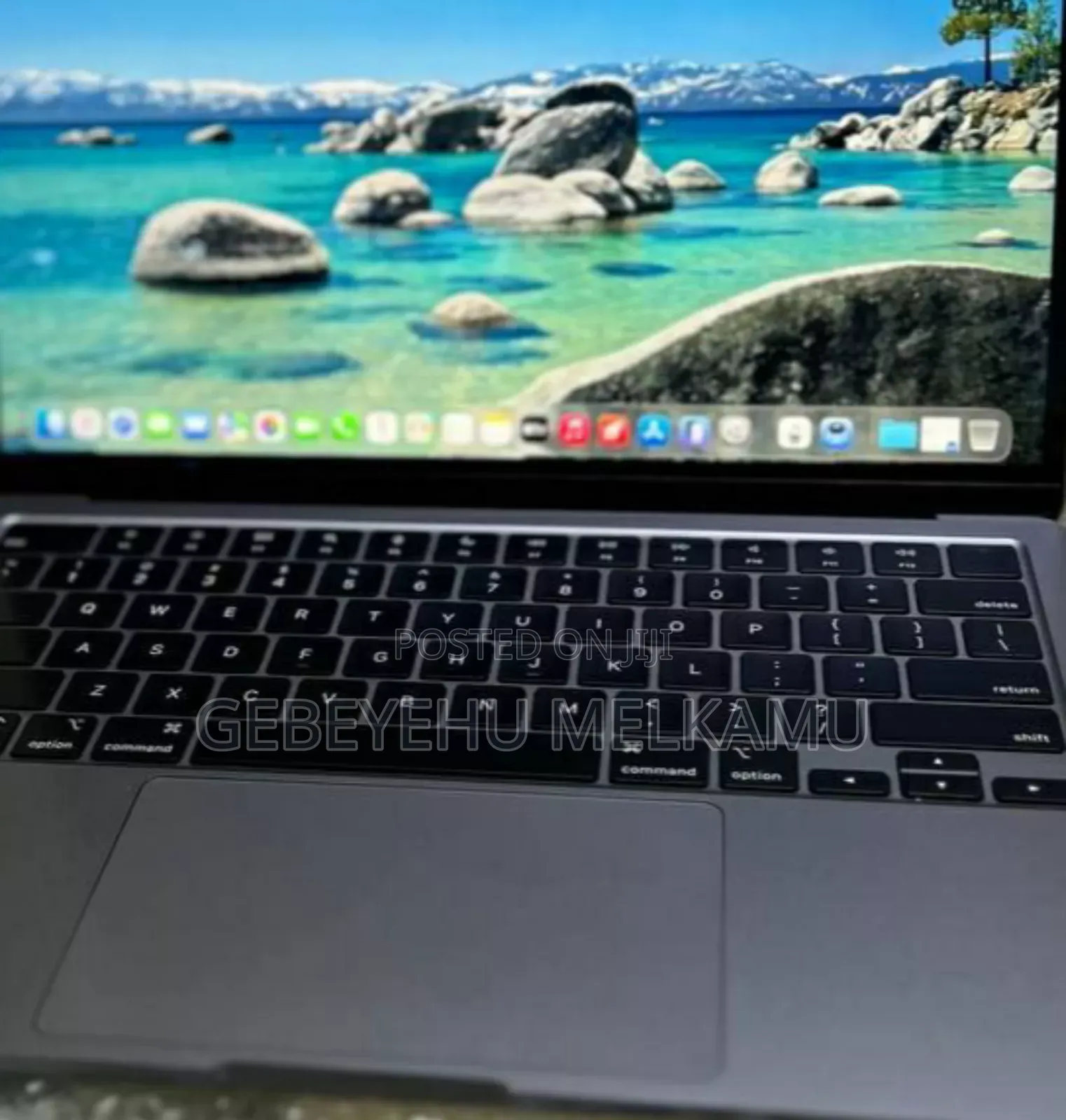 New Laptop Apple MacBook Pro 2022 M2 8GB Apple M2 SSD 256GB