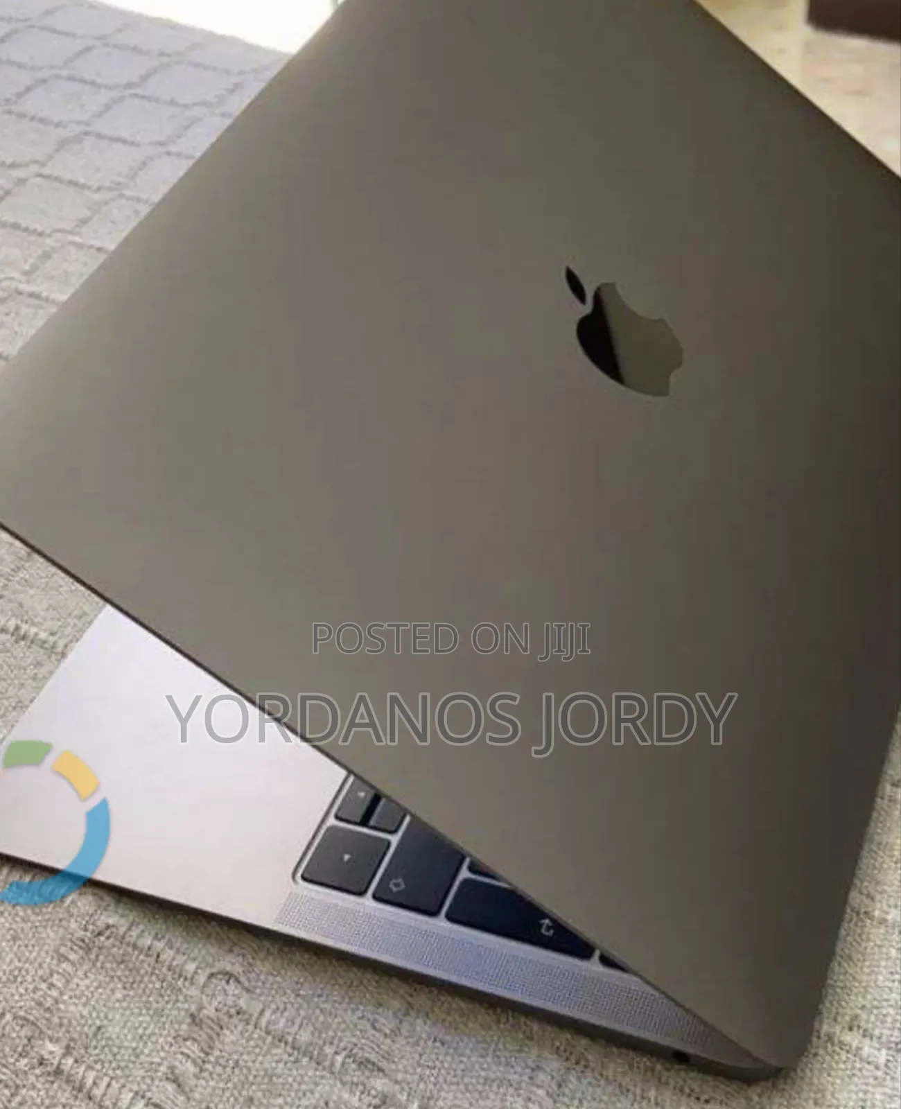 New Laptop Apple MacBook Air 2020 M1 8GB Apple M1 SSD 256GB