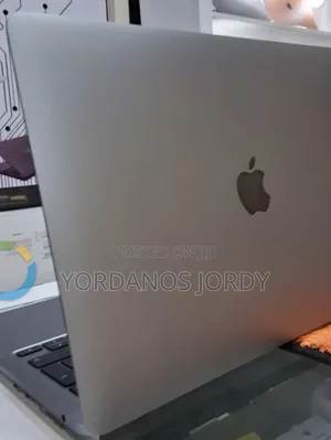 New Laptop Apple MacBook Air 2020 M1 8GB Apple M1 SSD 256GB