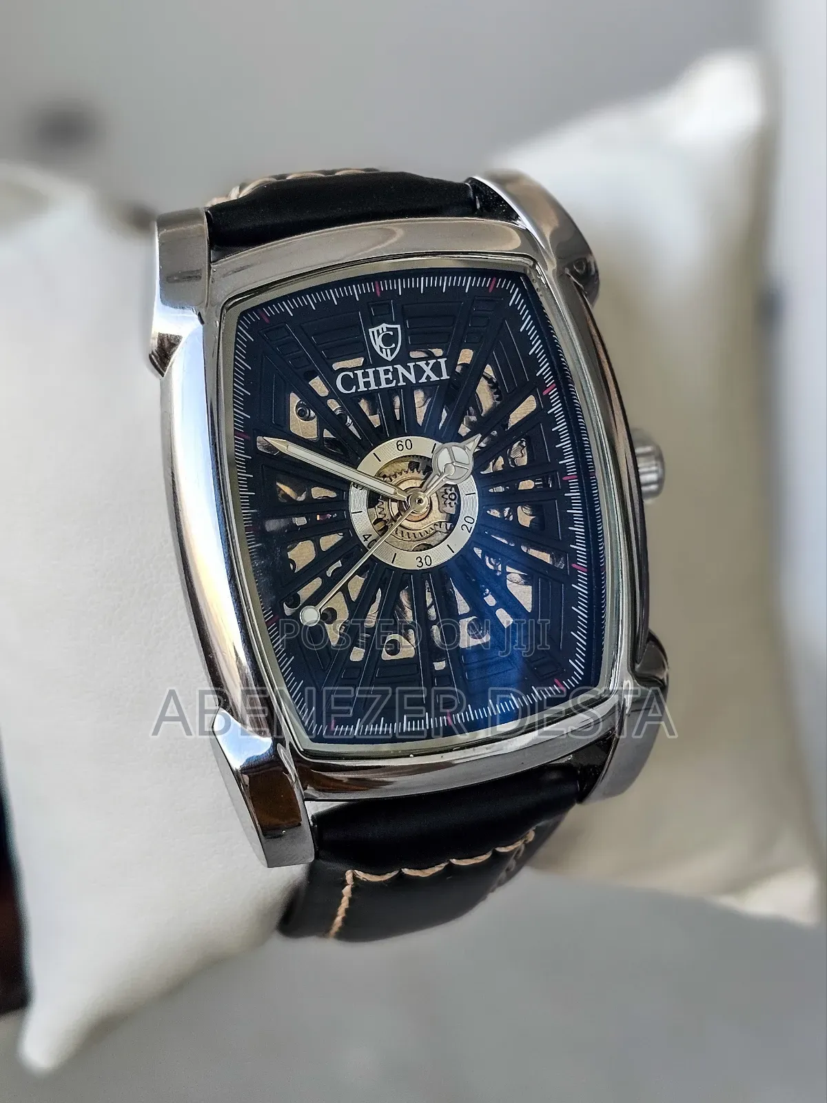 Chenxi Men's Automatic Mechanical Watch With a Black Leather Strap