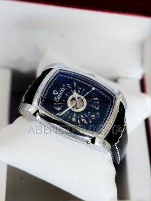 Chenxi Men's Automatic Mechanical Watch With a Black Leather Strap