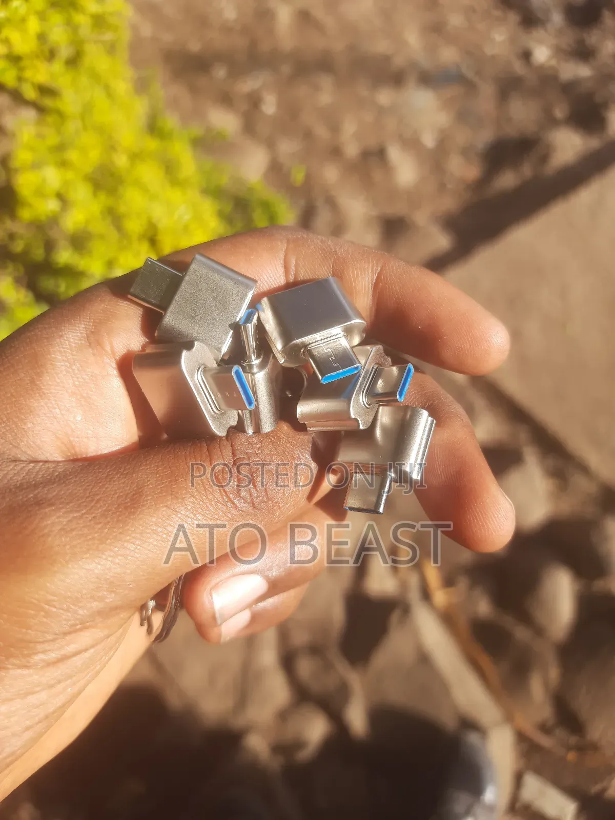 Type-C to Usb Hub for Flash Card Read Adapter With a Keychain Loop in ...