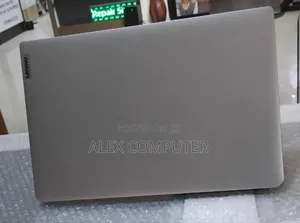New Laptop Lenovo 8GB AMD Ryzen 5 SSD 512GB