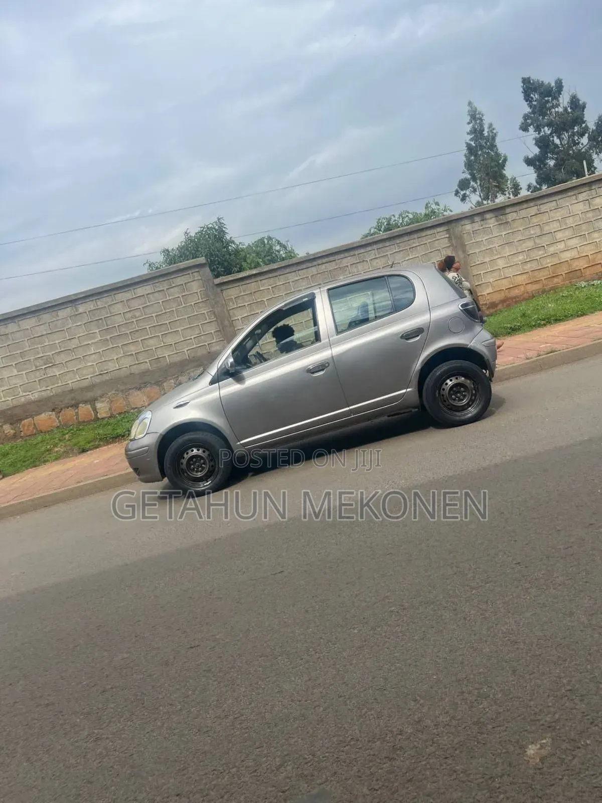 Toyota Yaris 2004 Gray