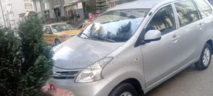 Toyota Avanza 2013 Silver