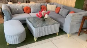Edwardian Sofa Design With Table