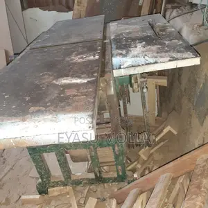 Woodworking Planer and Thicknesser