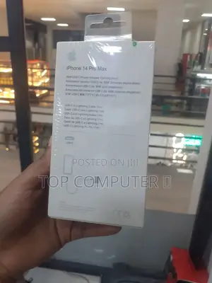 I Phone Pro Max Charger