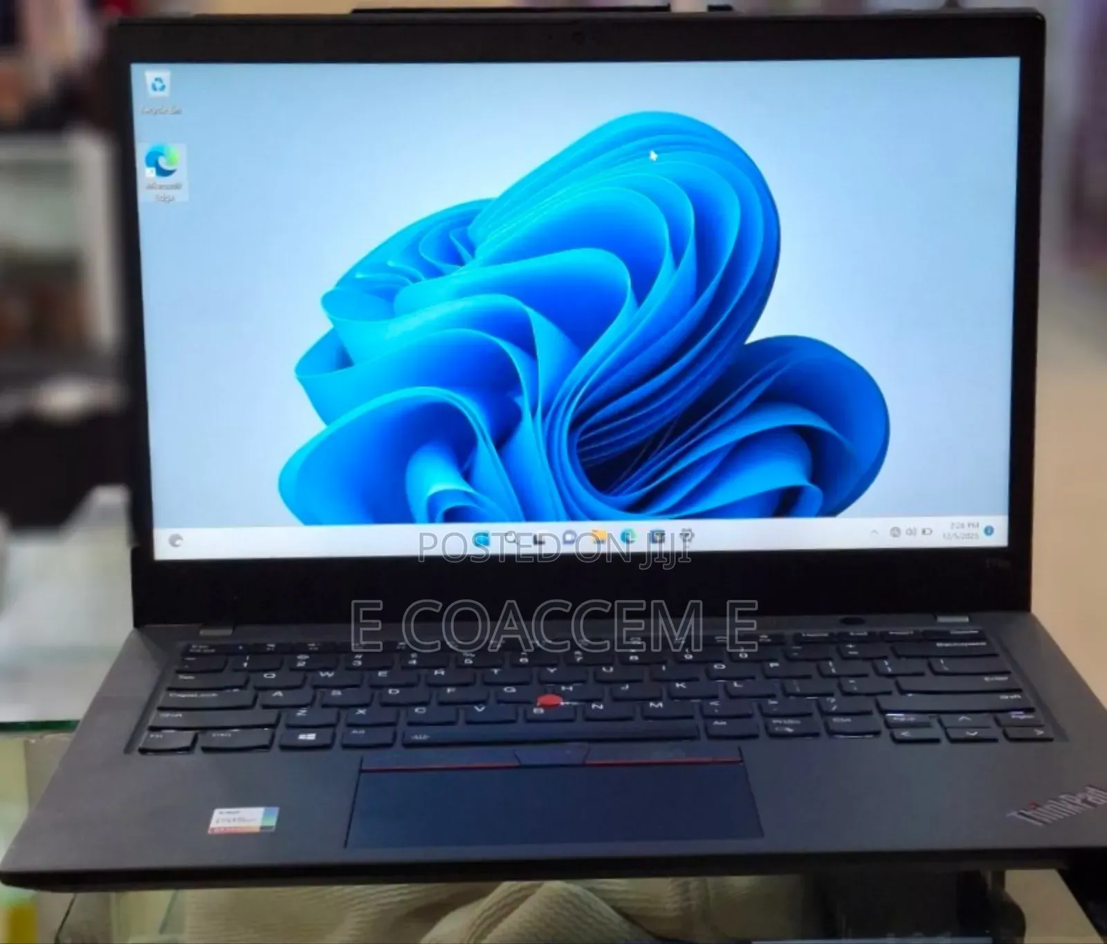 New Laptop Lenovo ThinkPad T14 16GB Intel Core I7 SSD 512GB