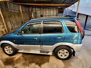 Daihatsu Terios 2000 Blue