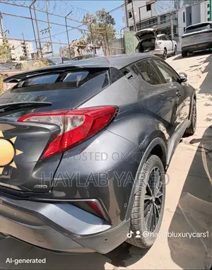Toyota C-HR 2020 Gray