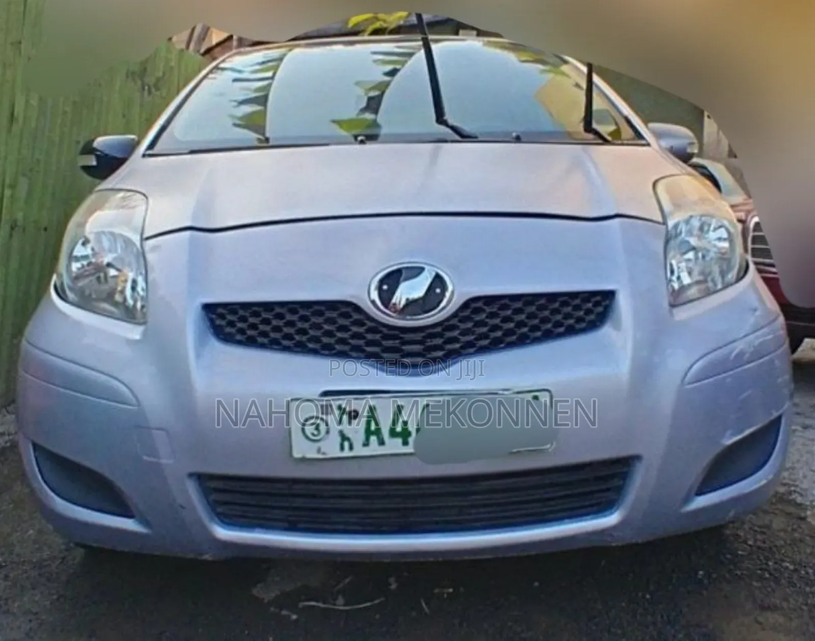 Toyota Yaris 2010 Pink