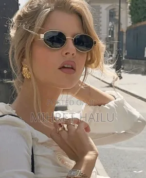 Square Small Frame Fashion Glasses, Retro Punk Aesthetic For Street St