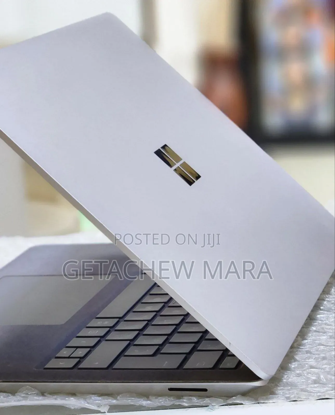 New Laptop Microsoft Surface 8GB Intel Core I5 SSD 512GB
