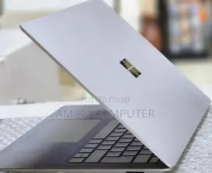 New Laptop Microsoft Surface 8GB Intel Core I5 SSD 512GB