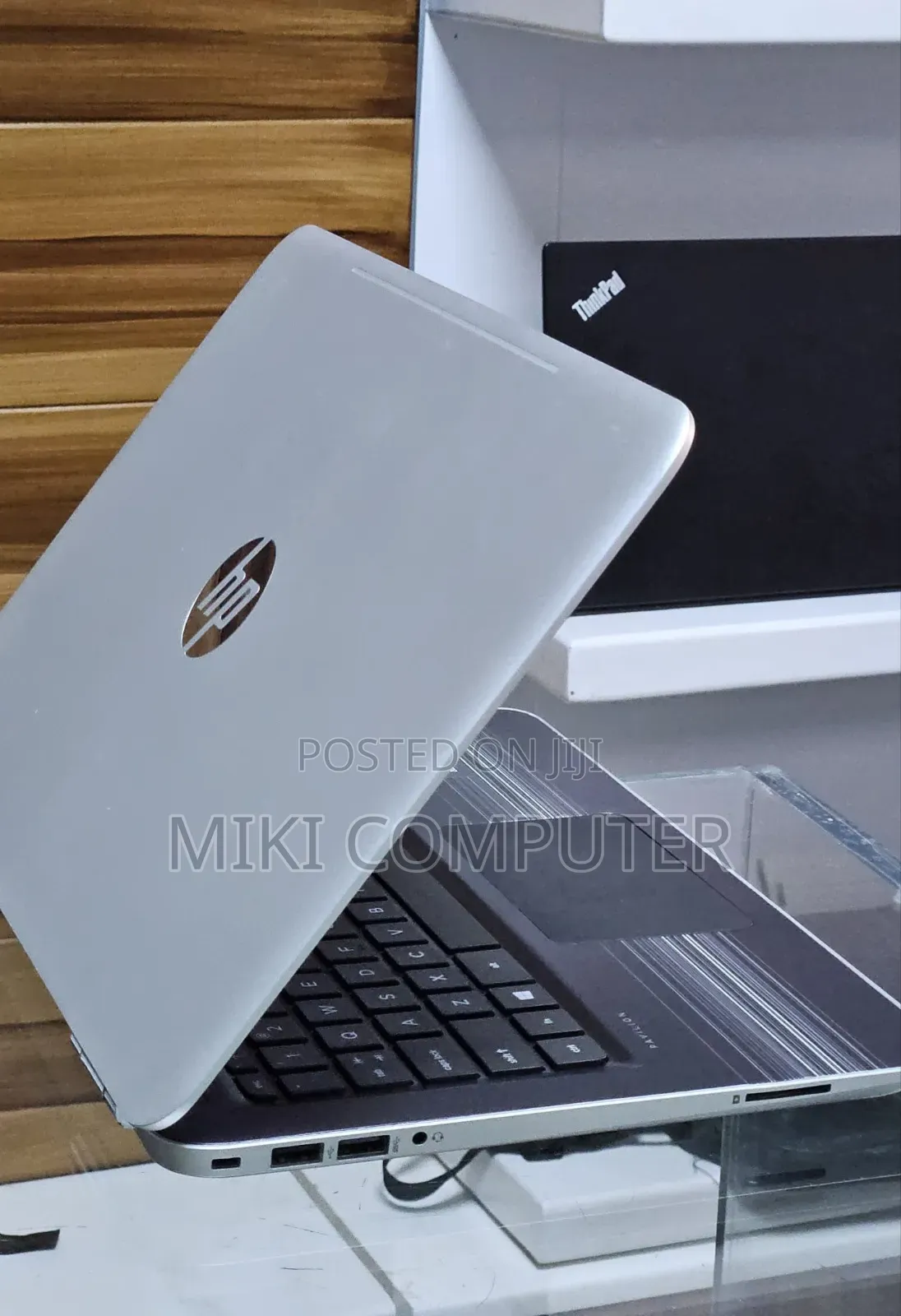 New Laptop HP Pavilion 15 8GB Intel Core I5 SSD 256GB