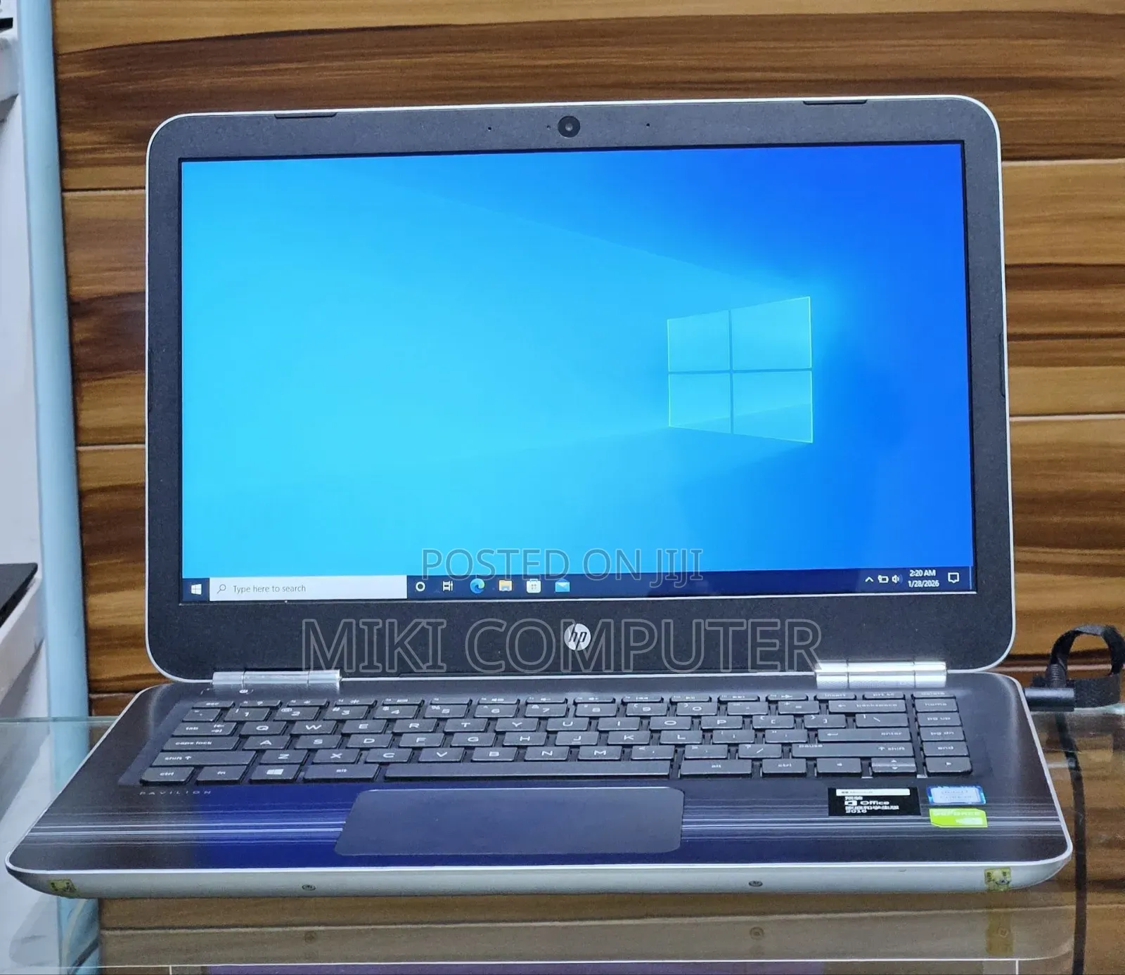 New Laptop HP Pavilion 15 8GB Intel Core I5 SSD 256GB