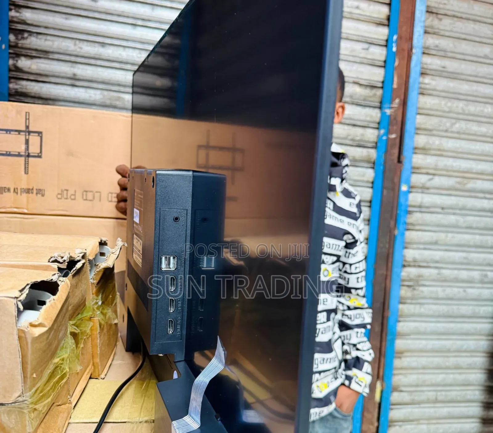 Syinix 32" Sled Frameless Smart Television