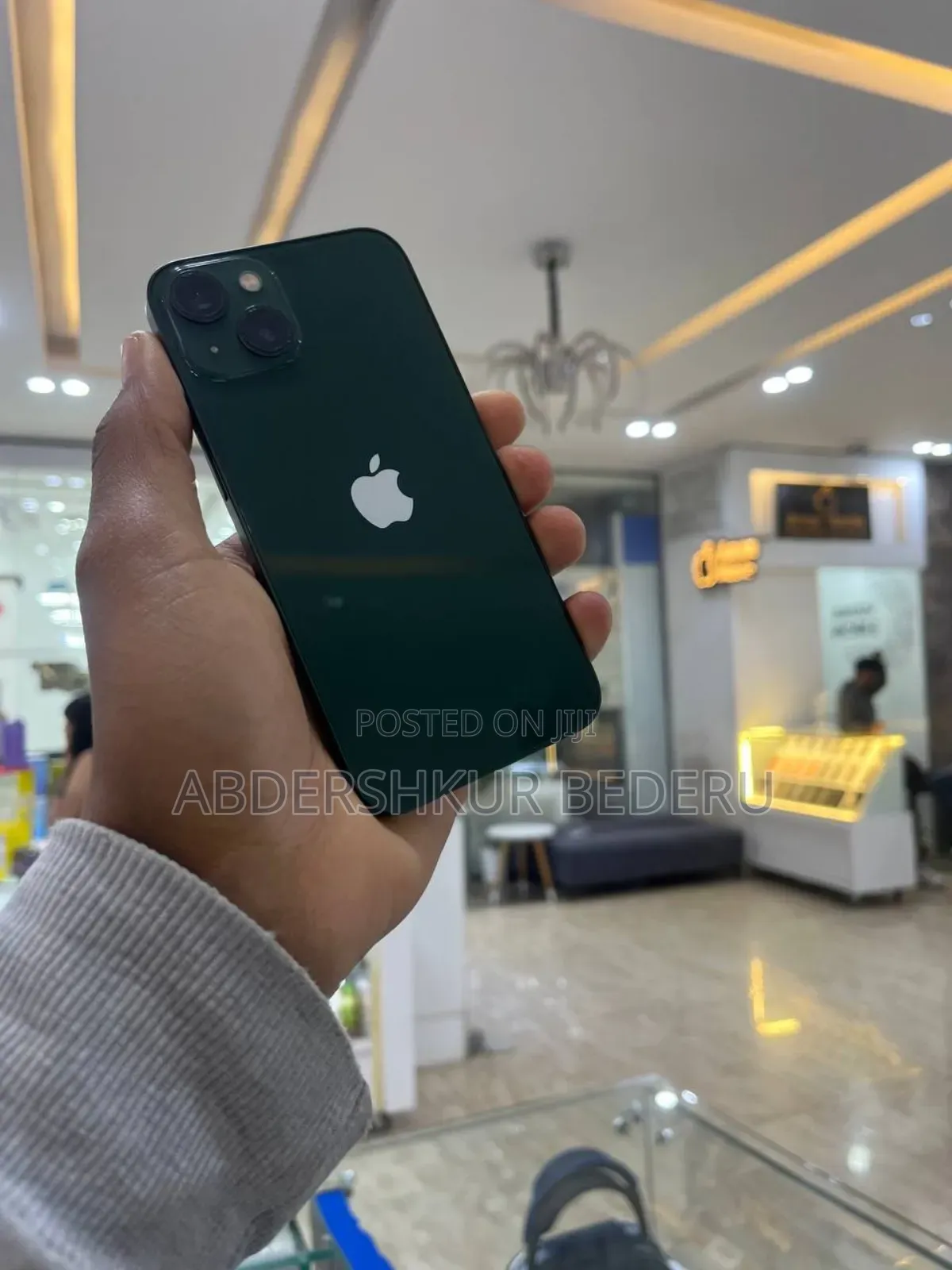 Apple iPhone 13 128 GB Green