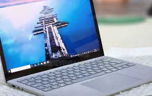New Laptop Microsoft Surface 8GB Intel Core I5 SSD 512GB